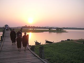 Sunset on the bridge