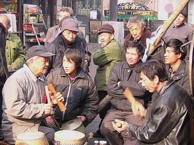 Musicians in the streets of Pingyao