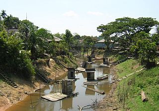 Floating toilets in Macong