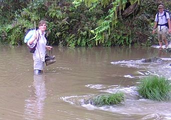 The water level was rising very fast!