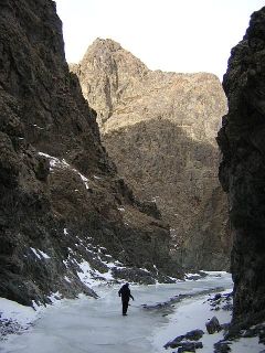 Yolyn Am frozen gorge