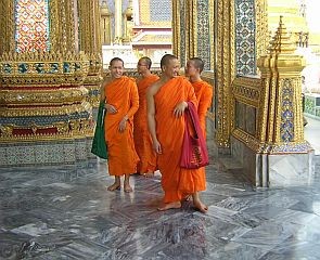 Monks visiting the Royal Palace